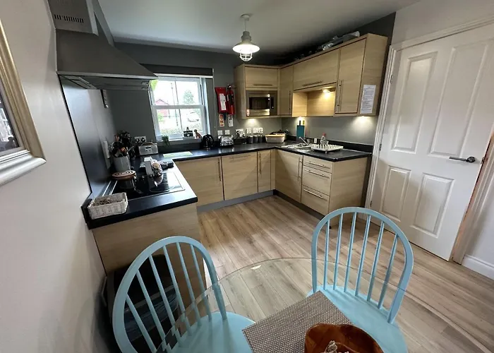 Seascape - Part Of The The Bay Village With Pool, Gym And Direct Access, Pub, Restaurant, Tennis And Meadows Walks Filey