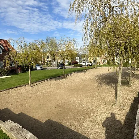 Seascape - Part Of The The Bay Village With Pool, Gym And Direct Access, Pub, Restaurant, Tennis And Meadows Walks