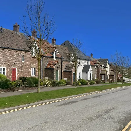 Seascape - Part Of The The Bay Village With Pool, Gym And Direct Access, Pub, Restaurant, Tennis And Meadows Walks * ファイリー